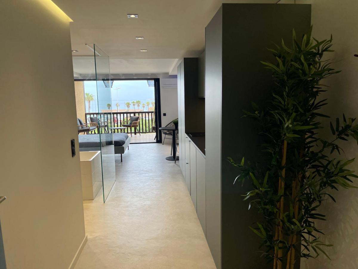 Appartement Neuf Climatise - Vue Mer Saint-Tropez - 50M Plage Et Port - Piscine Gassin Exterior foto